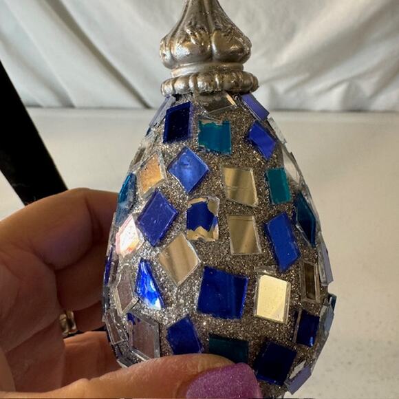 Silver Ornament with Blue and Cleared Mirrored - Picture 4 of 5